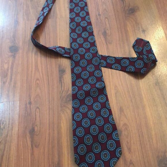 Vintage Giorgio Armani 100 percent silk tie - Picture 5 of 5